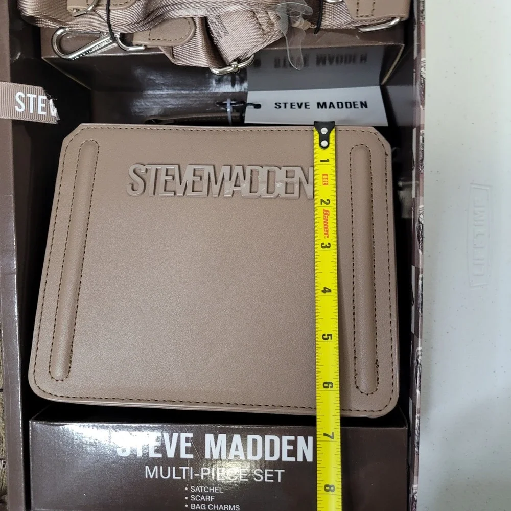 Steve Madden steve madden